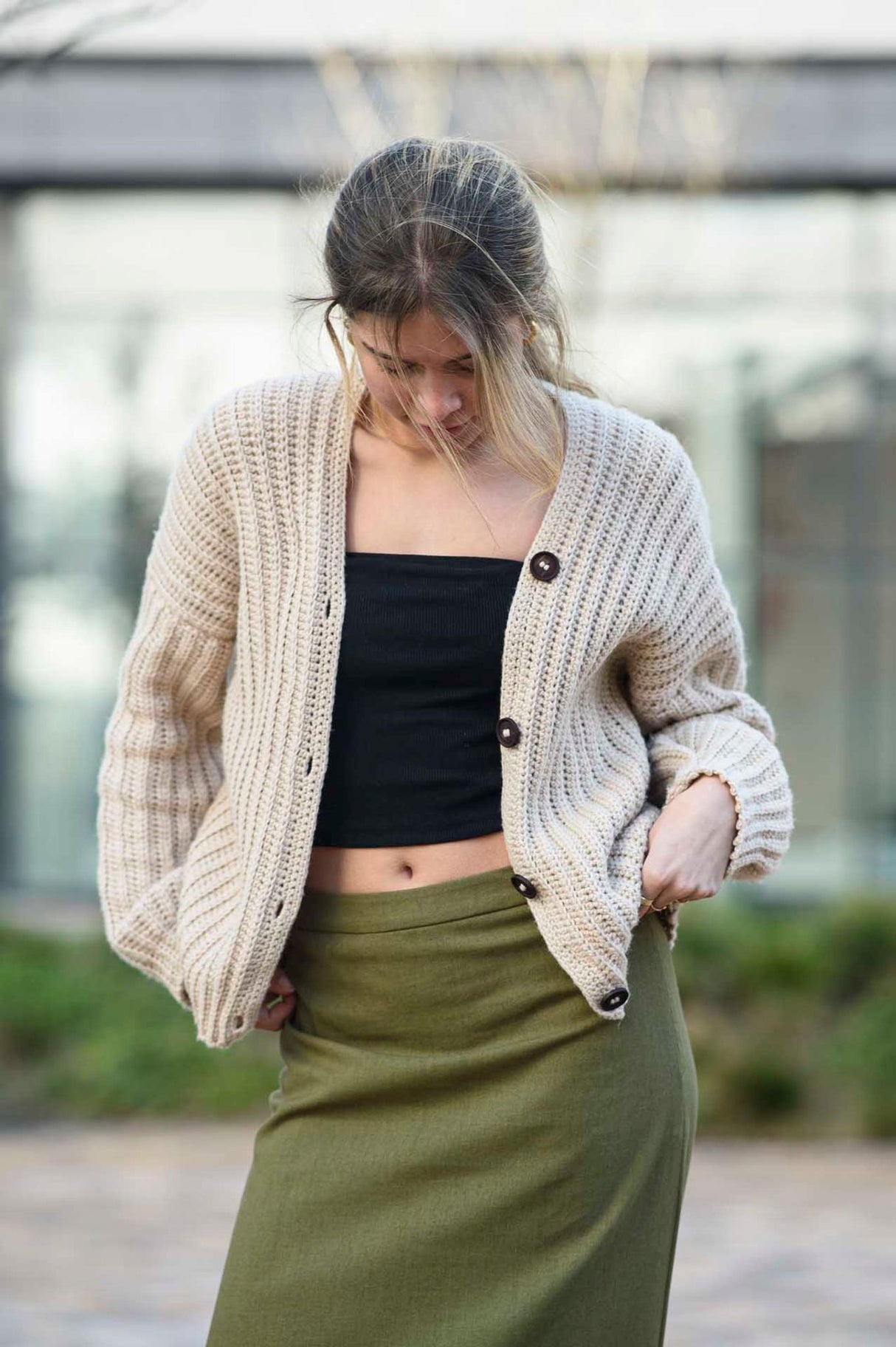 Embla Cardigan (Gehäkelt) Anleitung