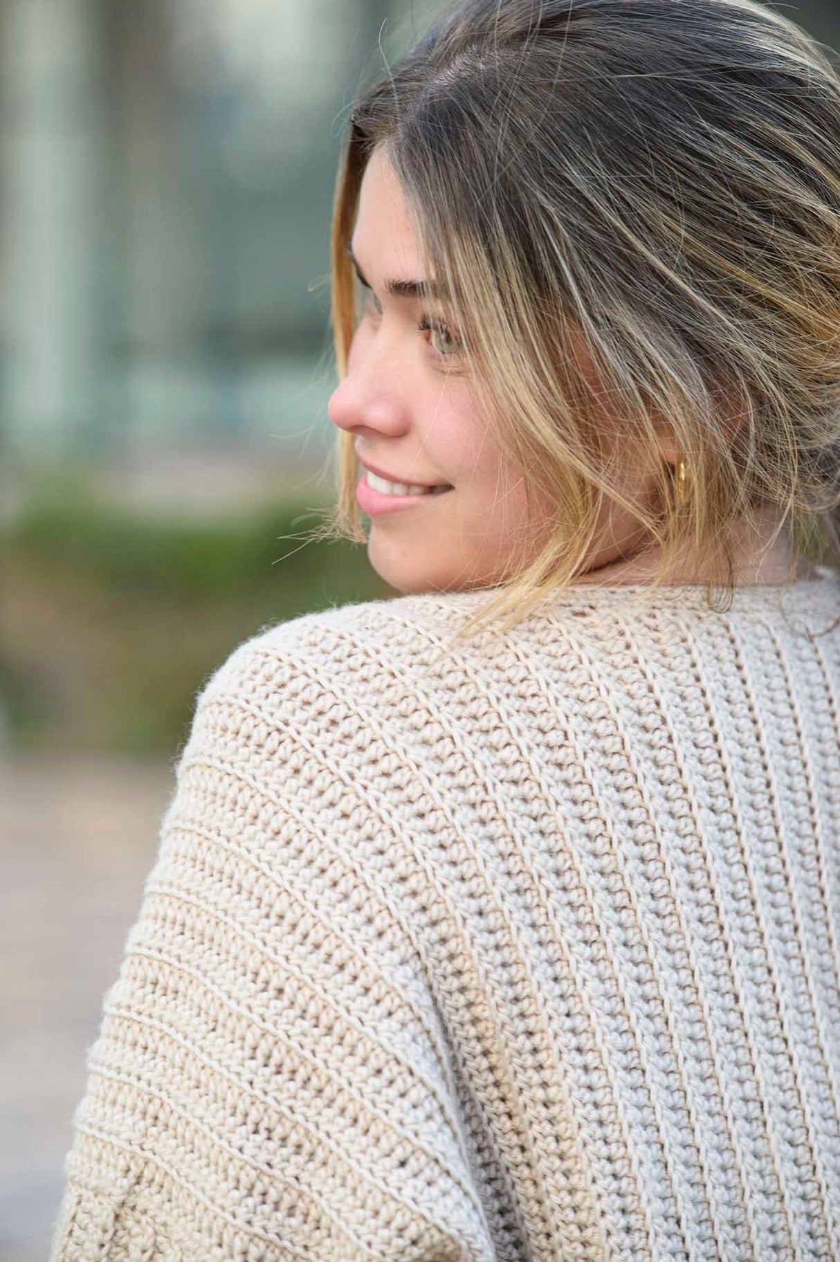 Embla Cardigan (Gehäkelt) Anleitung