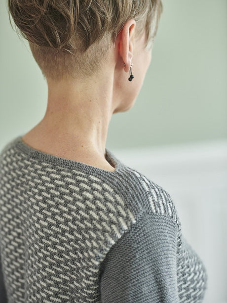 FR37 - Bluse aus gewebtem Strick