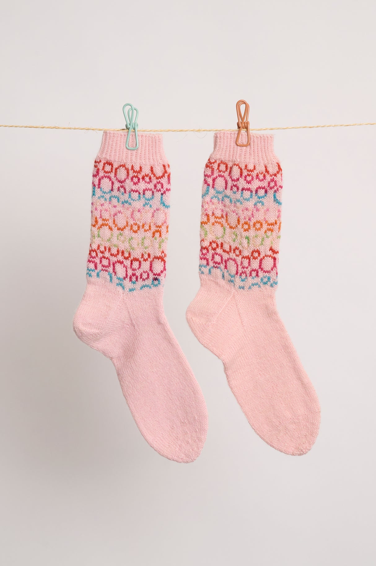 FRS5  Stricksocken Seifenblasen