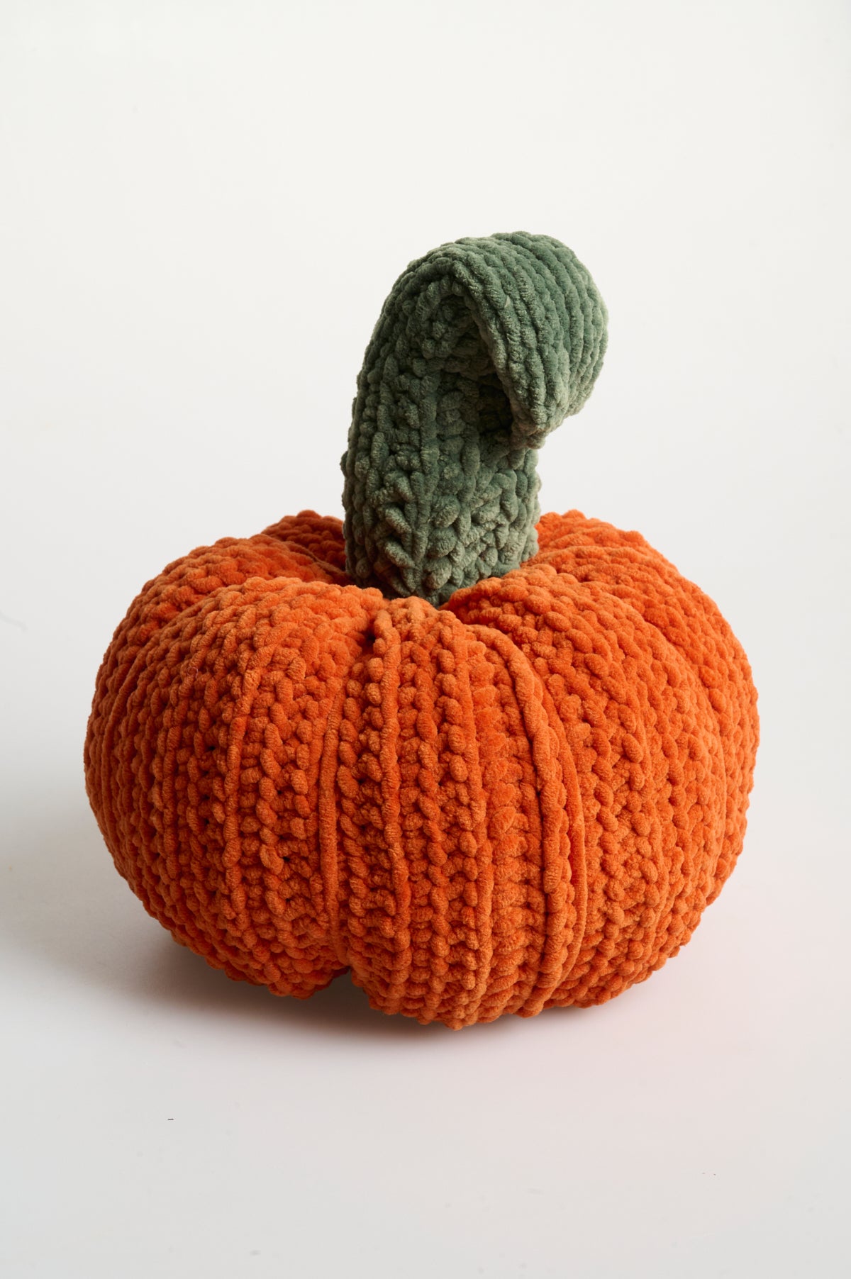 Gehäkelte Kürbisse – Comfy Style Anleitung