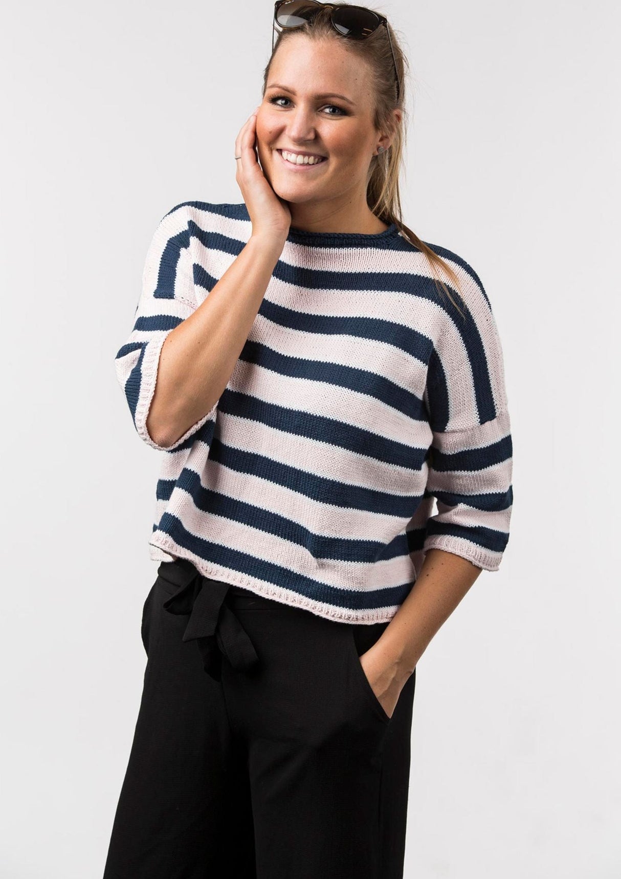 Weite Baumwollbluse mit Streifen