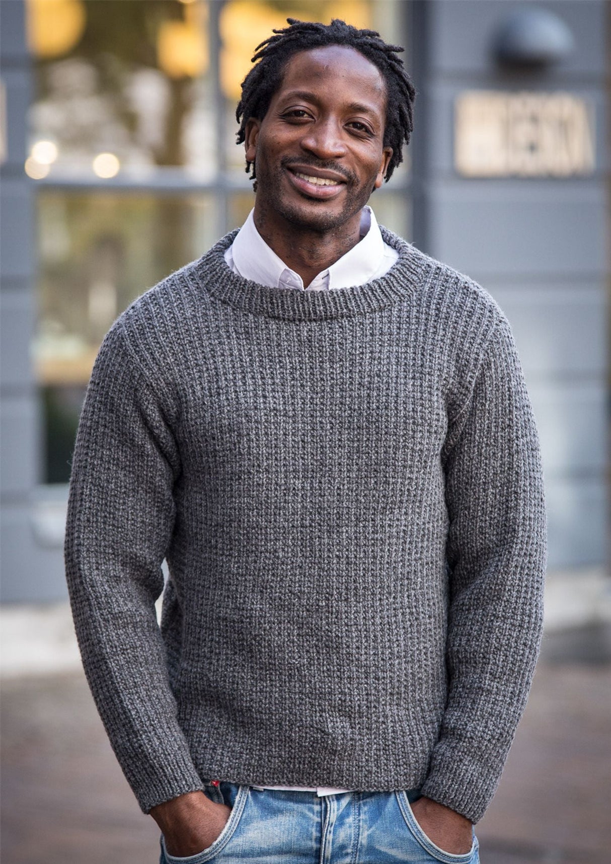 Klassischer Pullover