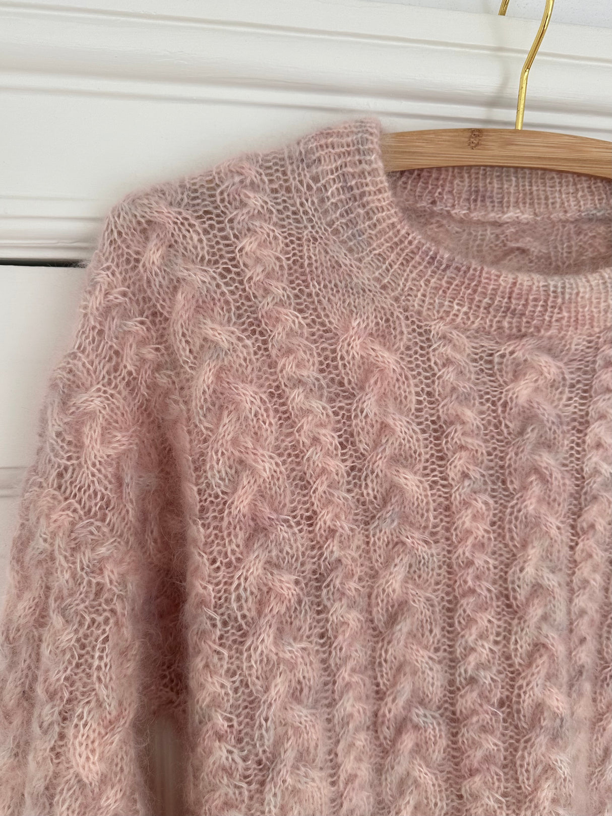 Pachira Pullover Fluffy