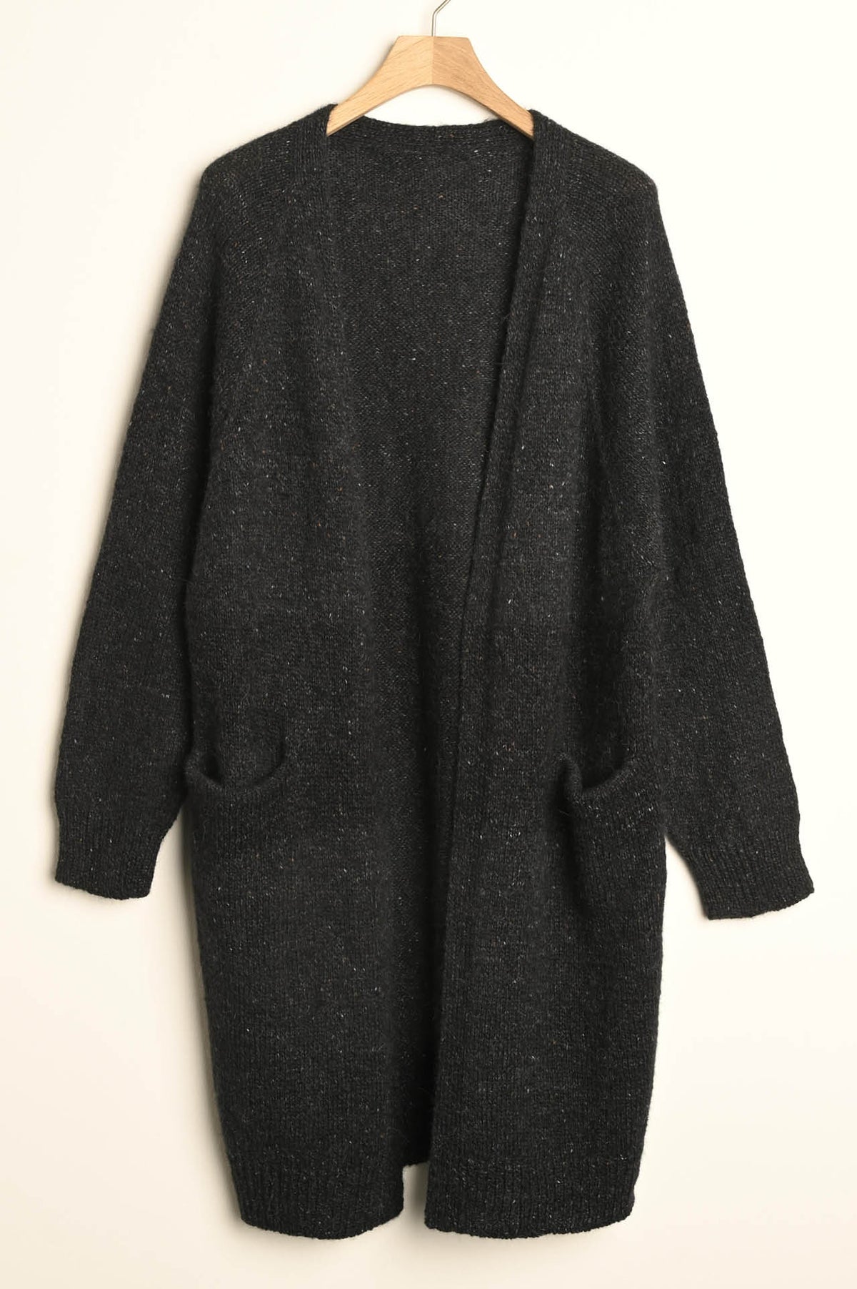 Kein Schnickschnack Strickjacke